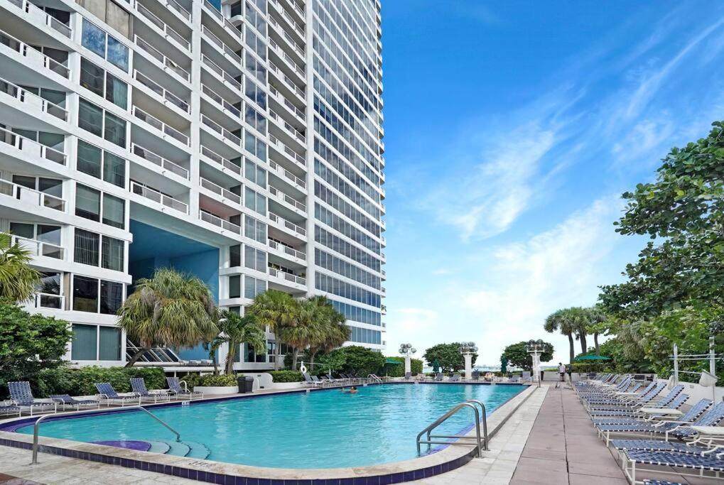 Shades Of Miami Sky Penthouse! Newly Renovated Exterior foto