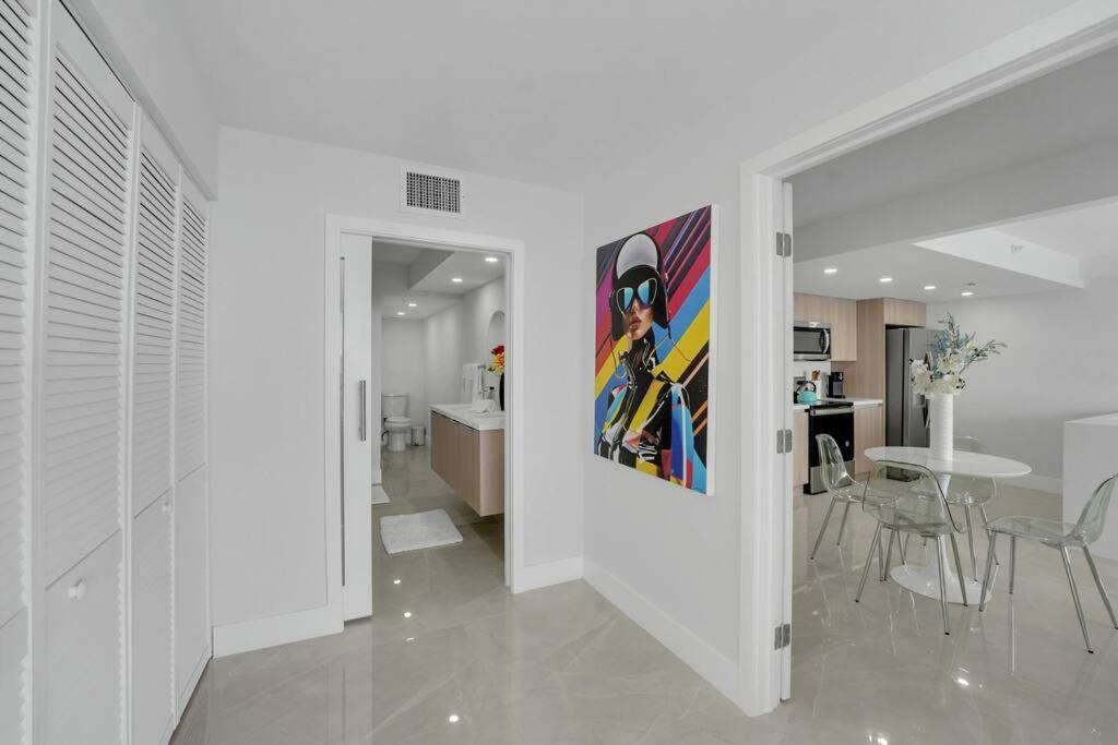 Shades Of Miami Sky Penthouse! Newly Renovated Exterior foto